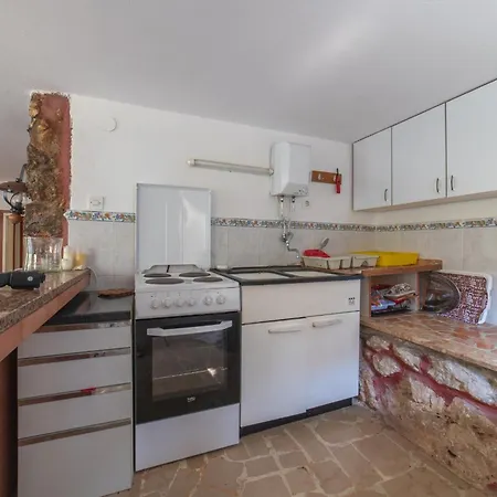 Holiday home Perfect Beachfront Getaway Ideal For Families Seget Vranjica